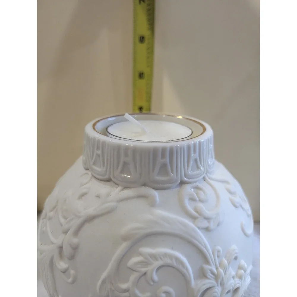 LENOX ORNAMENTAL GLOW HOLLY SCROLL WORK CANDLE HOLDER AMERICAN DESIGN VOTIVE